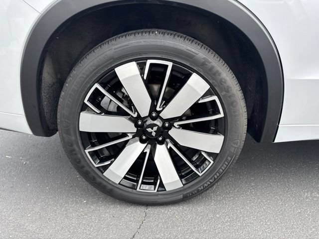 Used 2025 Mitsubishi Outlander SEL AWD/4WD image 9