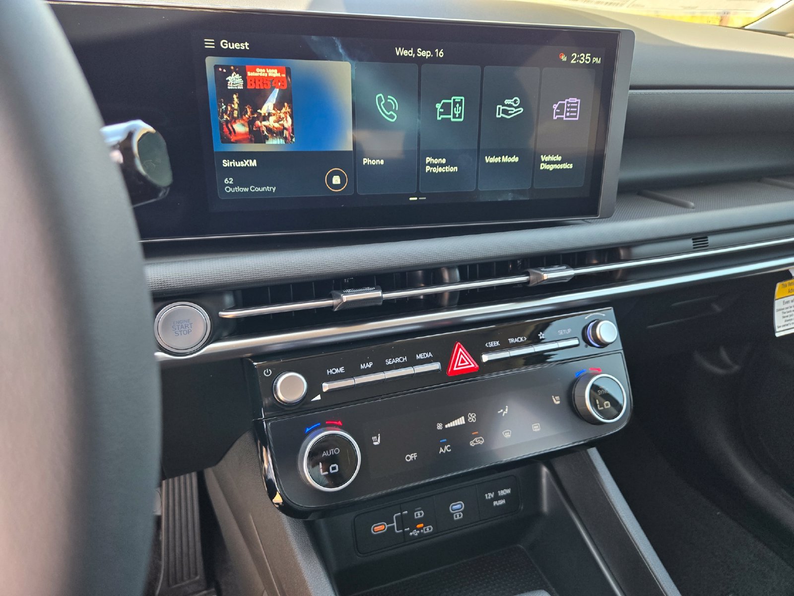New 2026 Hyundai Tucson SEL Plus w/ Tow & Go Package FWD image 12
