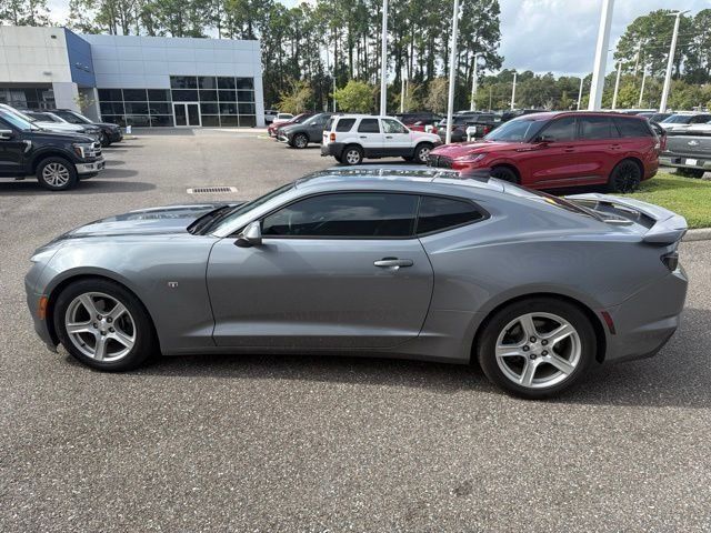 Used 2020 Chevrolet Camaro LT RWD image 10