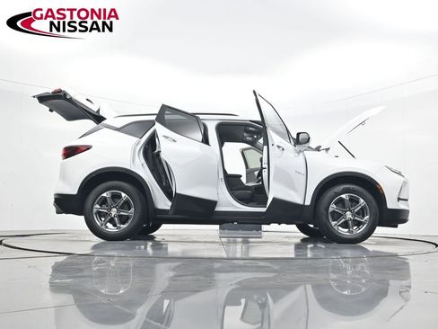 Used 2023 Chevrolet Blazer LT w/ Convenience Package image 45