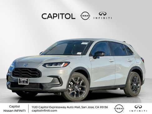 Used 2025 Honda HR-V Sport image 1