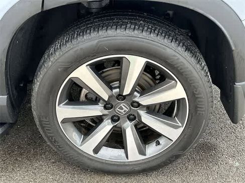 Used 2023 Honda Pilot Elite image 5