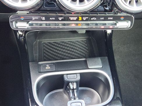 Certified 2025 Mercedes-Benz CLA 250 image 19