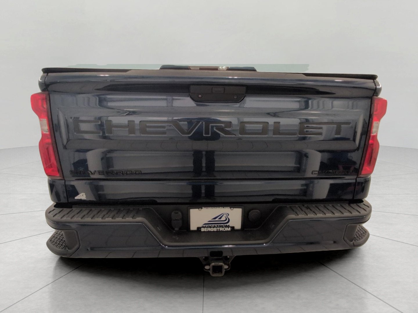 Used 2021 Chevrolet Silverado 1500 Custom w/ LPO, Dark Essentials Package AWD/4WD image 25