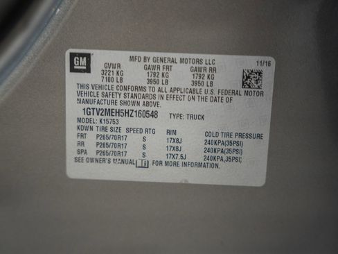 Used 2017 GMC Sierra 1500 SLE w/ SLE Value Package image 46