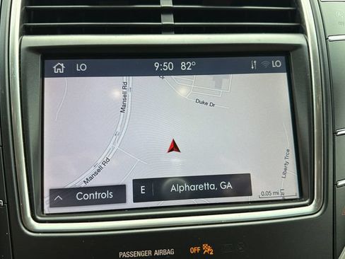 Used 2020 Lincoln Nautilus FWD w/ Equipment Group 101A image 26