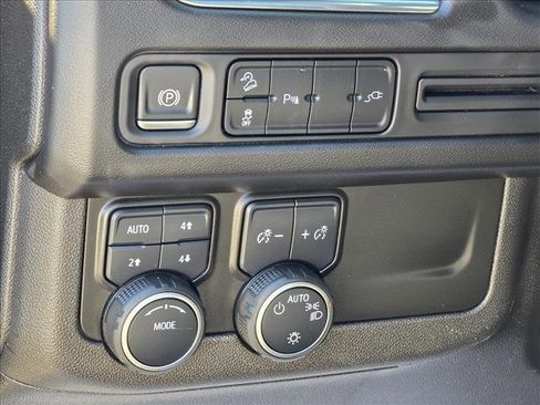 Used 2021 Chevrolet Tahoe Z71 image 8