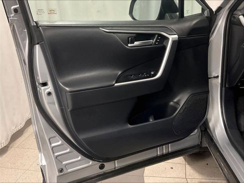 Used 2024 Toyota RAV4 Limited image 9