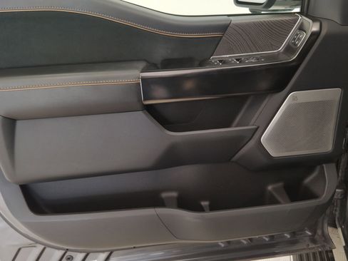 Used 2022 Ford F150 Platinum w/ Equipment Group 701A High image 11