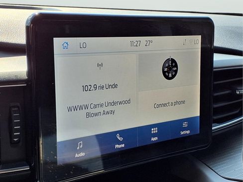 Used 2024 Ford Explorer XLT w/ Equipment Group 202A image 19