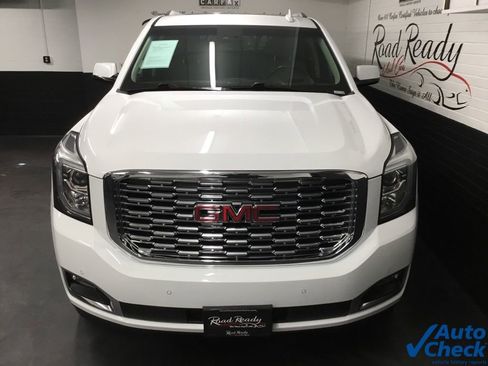 Used 2019 GMC Yukon Denali image 4