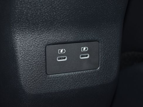 New 2026 Nissan Kicks SR w/ SR Premium Package image 18