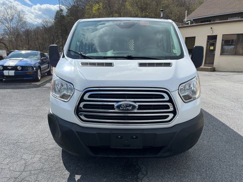 Certified 2019 Ford Transit 250 130 Low Roof w/ Exterior Upgrade Package RWD image 2