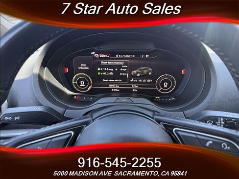 Used 2017 Audi A3 e-tron Premium Plus w/ Technology Package FWD image 9
