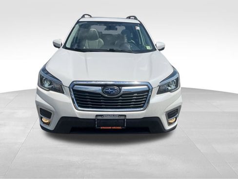 Used 2020 Subaru Forester Limited AWD/4WD image 9