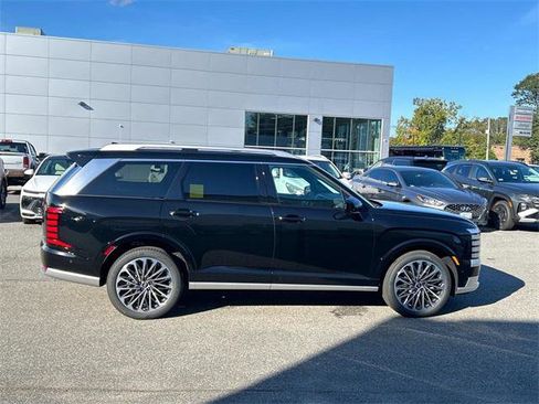 New 2026 Hyundai Palisade Calligraphy image 2