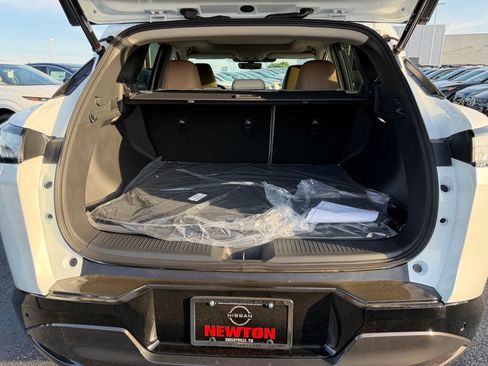 New 2026 Nissan Murano Platinum w/ Cargo Package AWD/4WD image 34