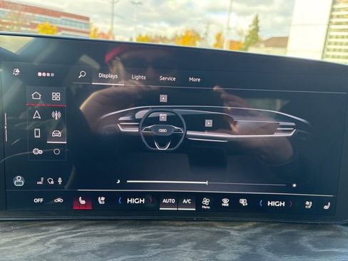 New 2025 Audi Q5 Premium Plus image 24