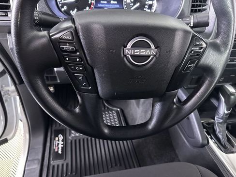 Used 2022 Nissan Frontier S image 22