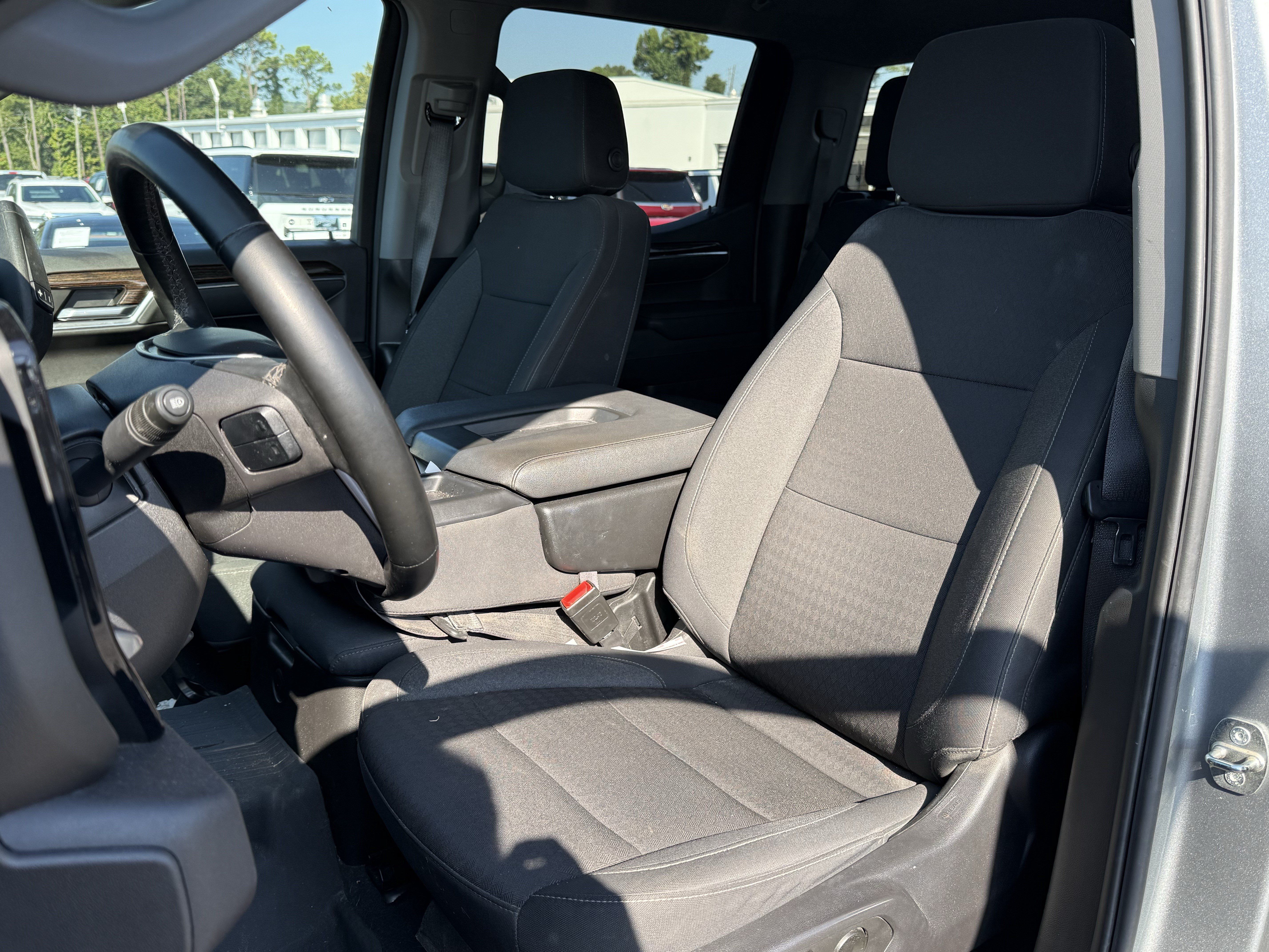 Used 2024 GMC Sierra 1500 Elevation w/ LPO, Elevation Black Package AWD/4WD image 7