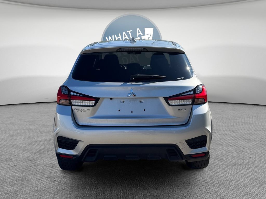Used 2023 Mitsubishi Outlander Sport AWD image 5
