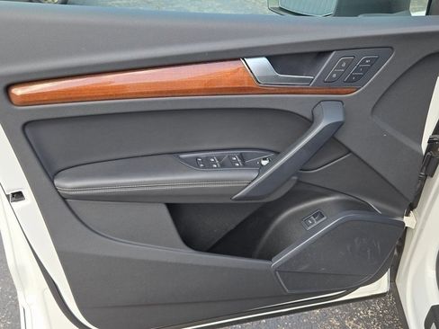 Used 2022 Audi Q5 2.0T Premium Plus image 23