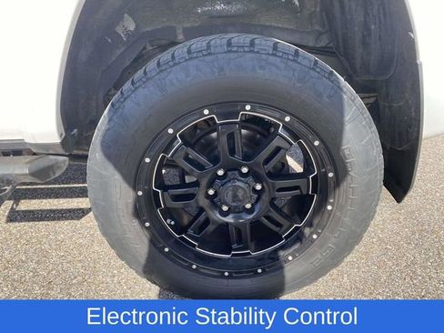 Used 2019 Toyota 4Runner SR5 Premium image 9