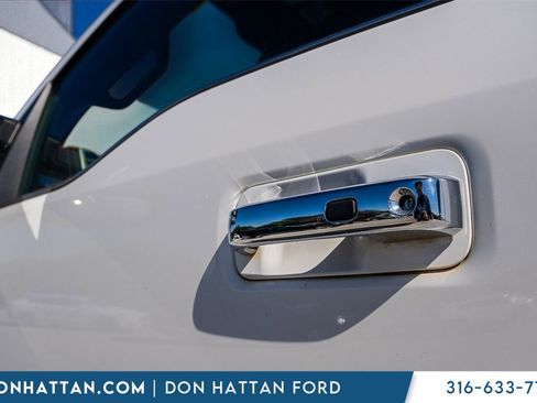 Used 2021 Ford F350 Platinum image 33