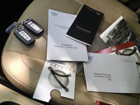 Used 2013 Hyundai Genesis 3.8 image 29