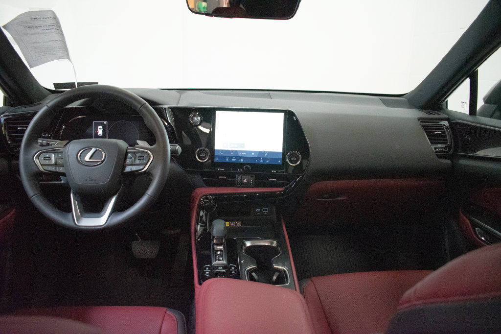 Used 2026 Lexus NX 350 AWD w/ Accessory Package (K3) image 11