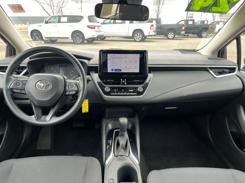 Used 2024 Toyota Corolla LE image 17