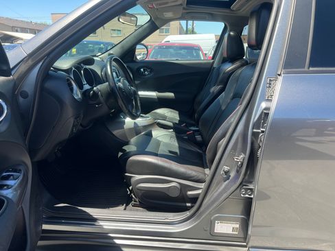 Used 2011 Nissan Juke SL w/ Chrome Pkg AWD/4WD image 18
