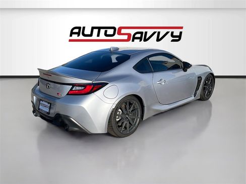 Used 2023 Toyota GR86 Premium w/ ALL Weather Mat Package (TMS) image 7