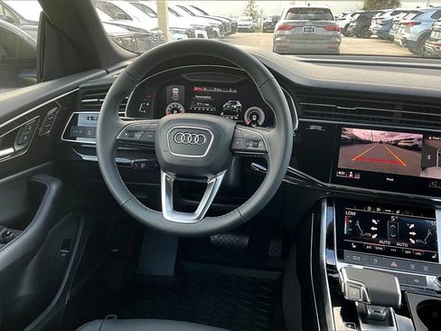 New 2026 Audi Q8 Premium image 18