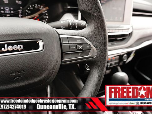 New 2025 Jeep Compass Sport image 26