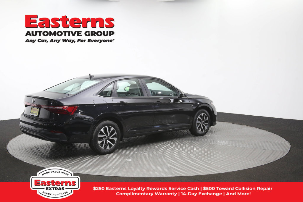 Used 2025 Volkswagen Jetta S FWD image 43