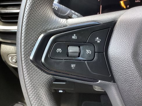 Used 2025 Chevrolet TrailBlazer LT AWD/4WD image 6