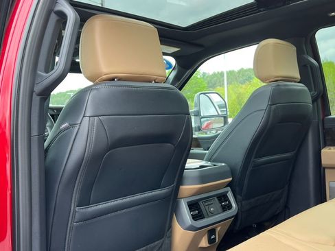Certified 2026 Ford F350 Lariat w/ Black Appearance Package AWD/4WD image 36