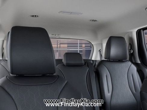 New 2026 Kia Carnival FWD image 30