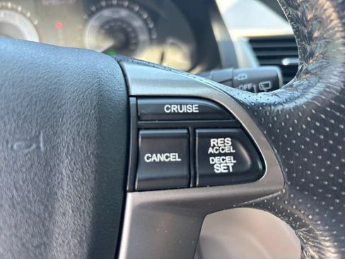 Used 2016 Honda Odyssey EX-L image 12