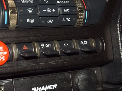 Used 2017 Ford Mustang Shelby GT350R w/ GT350R Equipment Group 920A image 35