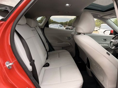 Used 2024 Hyundai Kona Limited image 20