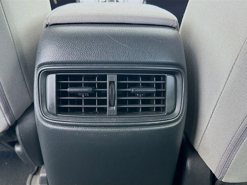 Used 2020 Honda CR-V LX image 16