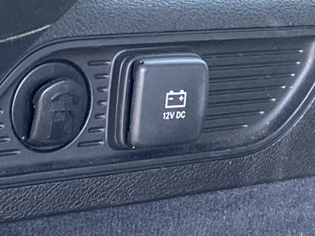 Used 2023 Jeep Grand Cherokee Summit w/ Advanced Protech Group IV AWD/4WD image 6