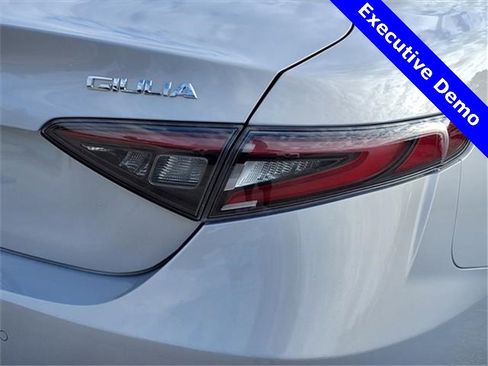 New 2025 Alfa Romeo Giulia Veloce w/ Veloce Package Rwd image 8