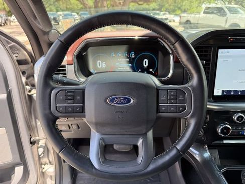 Used 2023 Ford F150 Lariat AWD/4WD image 11