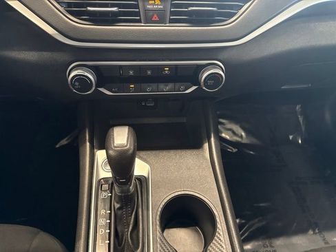 Used 2023 Nissan Altima 2.5 S FWD image 18