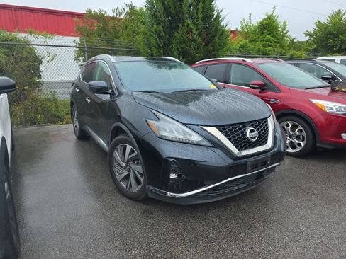 Used 2019 Nissan Murano SL w/ SL Technology Package FWD image 3