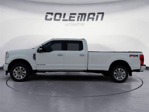 Used 2022 Ford F350 Limited image 2