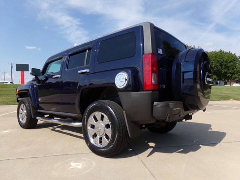 Used 2008 HUMMER H3 Alpha AWD/4WD image 27